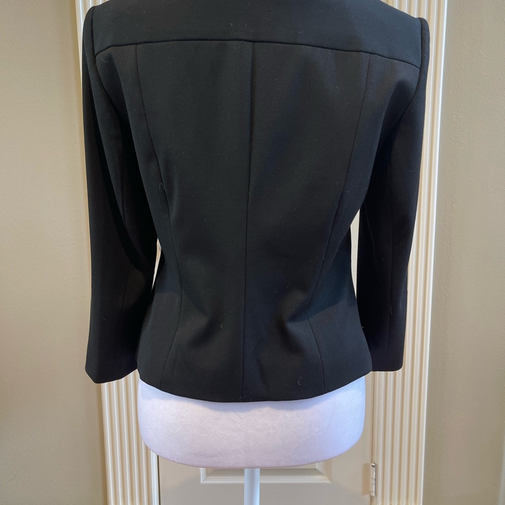 NWT Express Black Tailored Blazer with Open-Front Design Sz 6 - Picture 3 of 11
